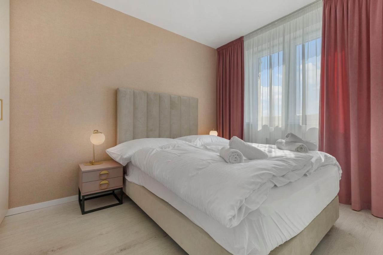 Ferienwohnung Lam Rose - Ac - Terrace Pressburg Exterior foto